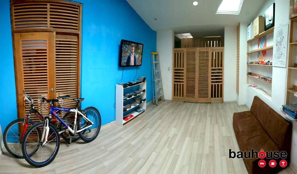 Bauhouse Backpacker Hostel Cuenca Luaran gambar