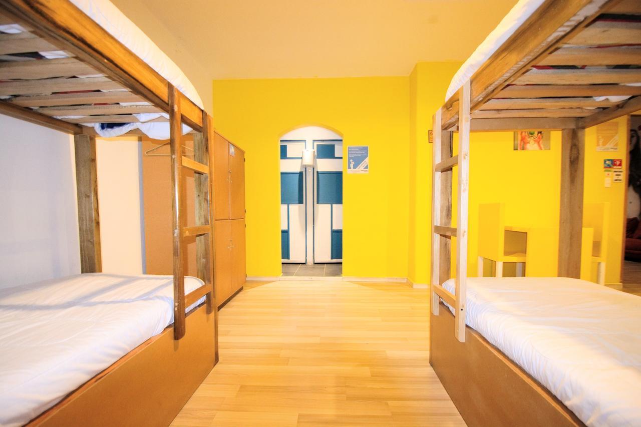 Bauhouse Backpacker Hostel Cuenca Luaran gambar